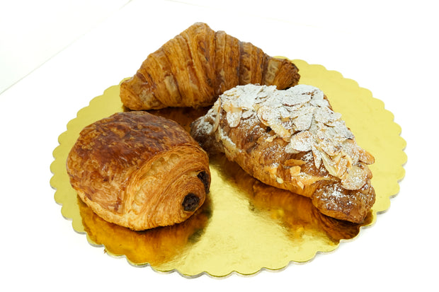 Cookbook Market Croissant Trio (plain, almond, chocolate)